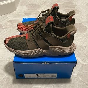 Adidas prosphere size 11.5
